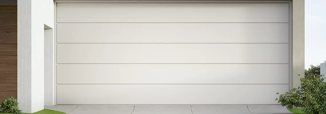 Sliding Garage Door Repair Help in Gainesville, Florida